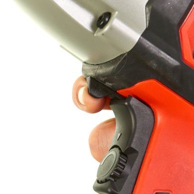 Гайковерт 1/2'' MILWAUKEE, IPWE 400 R, 725Вт (400Нм) (картонная упаковка)