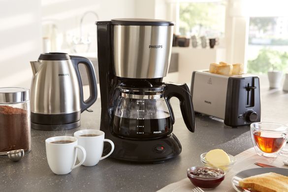 Кофеварка Philips капельная Daily Collection, 1,2л, молотая, черно-серебристый