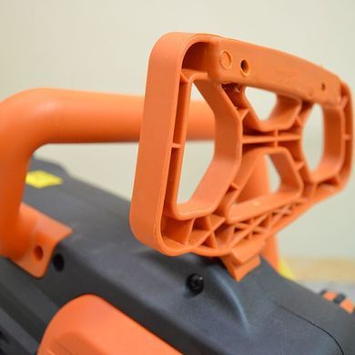 Пила цепная 2400 Вт STORM INTERTOOL WT-0624