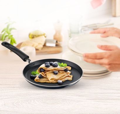 Сковорода Tefal Generous Cook для блинов, 25 см, покрытие Titanium, индукция, Thermo-Spot, алюм., черный