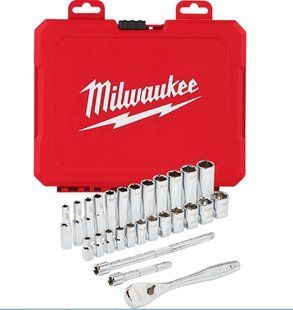 Набор головок торцевых хромированных 1/4'' MILWAUKEE, с трещоткой и 2 удлинителями, (28шт), пластиковый органайзер