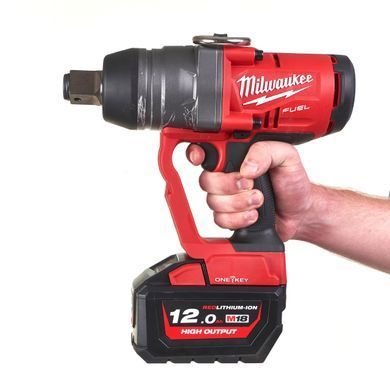 Гайковерт аккумуляторный бесщеточный 1'' MILWAUKEE, M18 ONEFHIWF1-0X, 2400Нм, с кольцом (каркас, HD кейс)