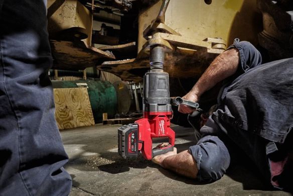 Гайковерт аккумуляторный бесщеточный 1'' MILWAUKEE, M18 ONEFHIWF1D-0C, 2711Нм, с кольцом (каркас, кейс)