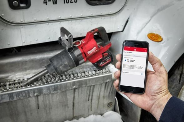 Гайковерт аккумуляторный бесщеточный 1'' MILWAUKEE, M18 ONEFHIWF1D-0C, 2711Нм, с кольцом (каркас, кейс)
