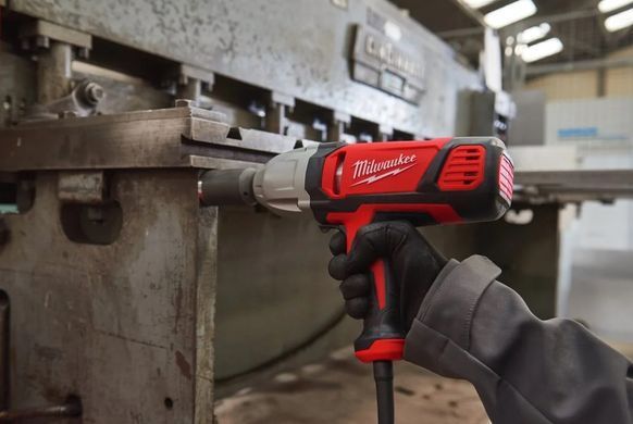 Гайковерт 3/4'' MILWAUKEE, IPWE 520 R, 725Вт (520Нм) (картонная упаковка)