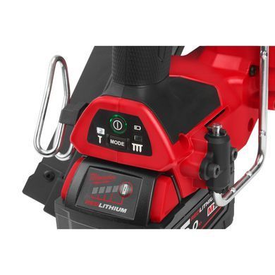 Пистолет гвоздозабивной бесщеточный аккумуляторный MILWAUKEE, M18 FFN-502C, 50/90мм (зарядное устройство M12-18 FC, 2 аккумулятора М18 В5 5Ач, кейс)