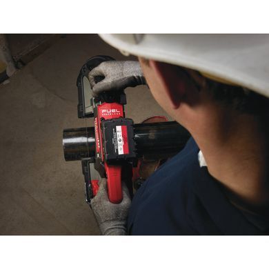 Пила ленточная аккумуляторная MILWAUKEE, M18 CBS125-502C (зарядное устройство М12-18 FC, 2 аккумулятора М18 В5 5Ач, кейс)