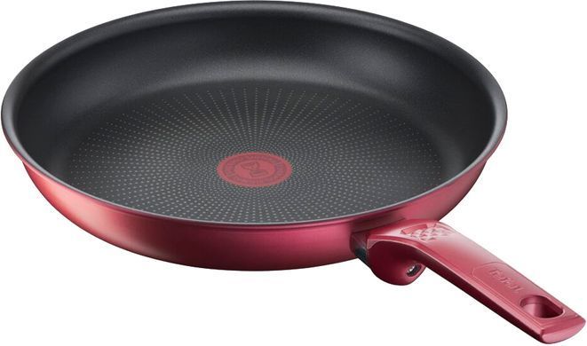 Сковорода Tefal Daily Chef, 28см, покрытие Titanium, алюм., индукция, Thermo-Spot, красный