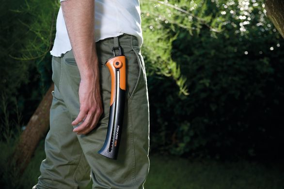 Пила садовая с клипсой Xtract L SW75 Fiskars