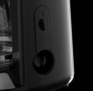 Кофеварка Russell Hobbs капельная Adventure, 1л, молотая, черно-серебристый