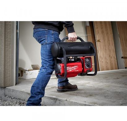 Компрессор акумуляторний MILWAUKEE, M18 FAC-0 (ресивер 9,5л, 9,3 БАР)