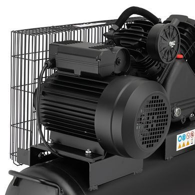 Компрессор 50 л, 3 кВт, 220 В, 10 атм, 500 л/мин, 2 цилиндра INTERTOOL PT-0016