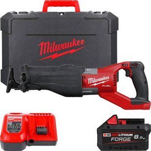 Пила сабельная аккумуляторная MILWAUKEE, M18 FSX-801C (зарядное устройство M12-18 FC, 2 аккумулятора M18 FB8 8 Ач, Полотно, кейс)