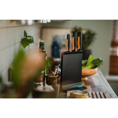 Набор ножей Fiskars Functional Form с пластиковой подставкой, 3 шт.