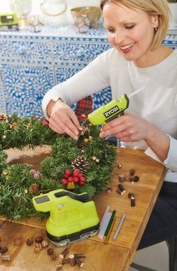 Пістолет клейовий RYOBI ONE+ RGLM18-0, акумуляторний, 18В, стрижень 7мм (без АКБ та ЗП)