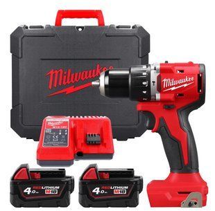 Дрель-шуруповерт с ударом аккумуляторная бесщеточная MILWAUKEE, М18 BLPDRC-402С, 60,5Нм (зарядное устройство М12-18 С, 2 аккумулятора М18 В4 4Ач, клипса для ремня, кейс)