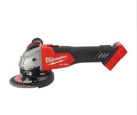 Шлифмашина угловая аккумуляторная бесщеточная MILWAUKEE, M18 FSAG125X-0, диаметр 125мм (каркас, антивибрационная боковая рукоятка, защитный кожух, зажимная гайка, ключ, опорная гайка, пылезащитный экран, картонная упаковка)