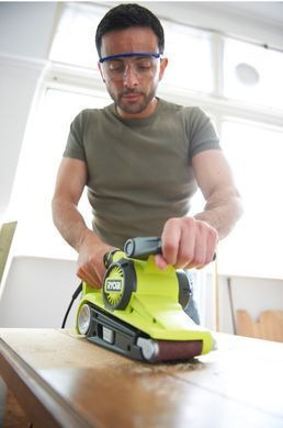 Шліфмашина стрічкова Ryobi EBS800, 800 Вт, 150-320 об/хв