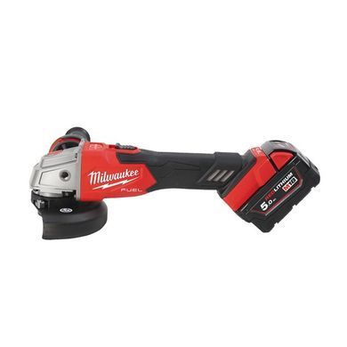 Шлифмашина угловая - болгарка аккумуляторная бесщеточная MILWAUKEE, M18 FSAG125XB-502X, 1200Вт, диаметр 125мм (зарядное устройство M12-18 FC, +2 акум, защитный кожух, антивибрац.защитная рукоятка)
