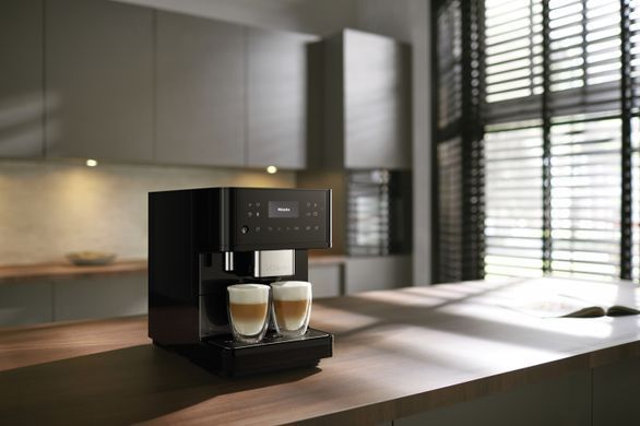 Кавомашина Miele CM 6160, 1,8л, зерно+мелена, автомат.капуч, авторецептів-19, чорний